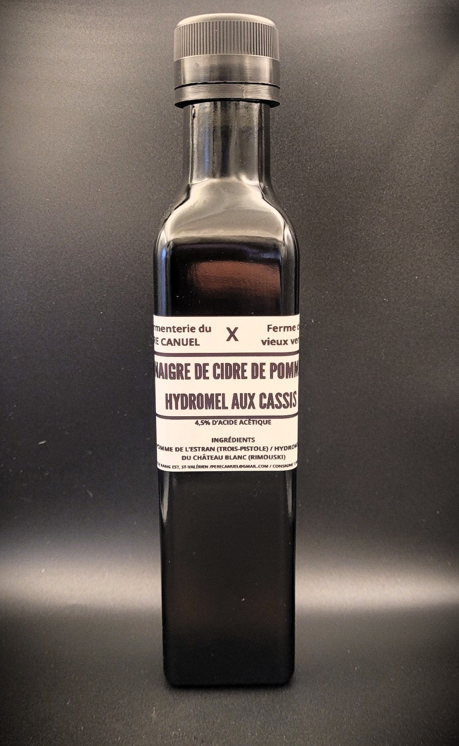 Vinaigre de cidre et hydromel aux cassis
